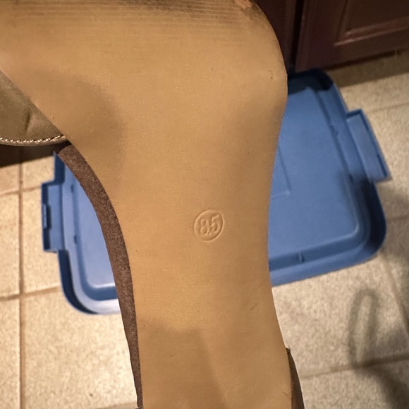 LOFT Heels - Picture 5 of 6